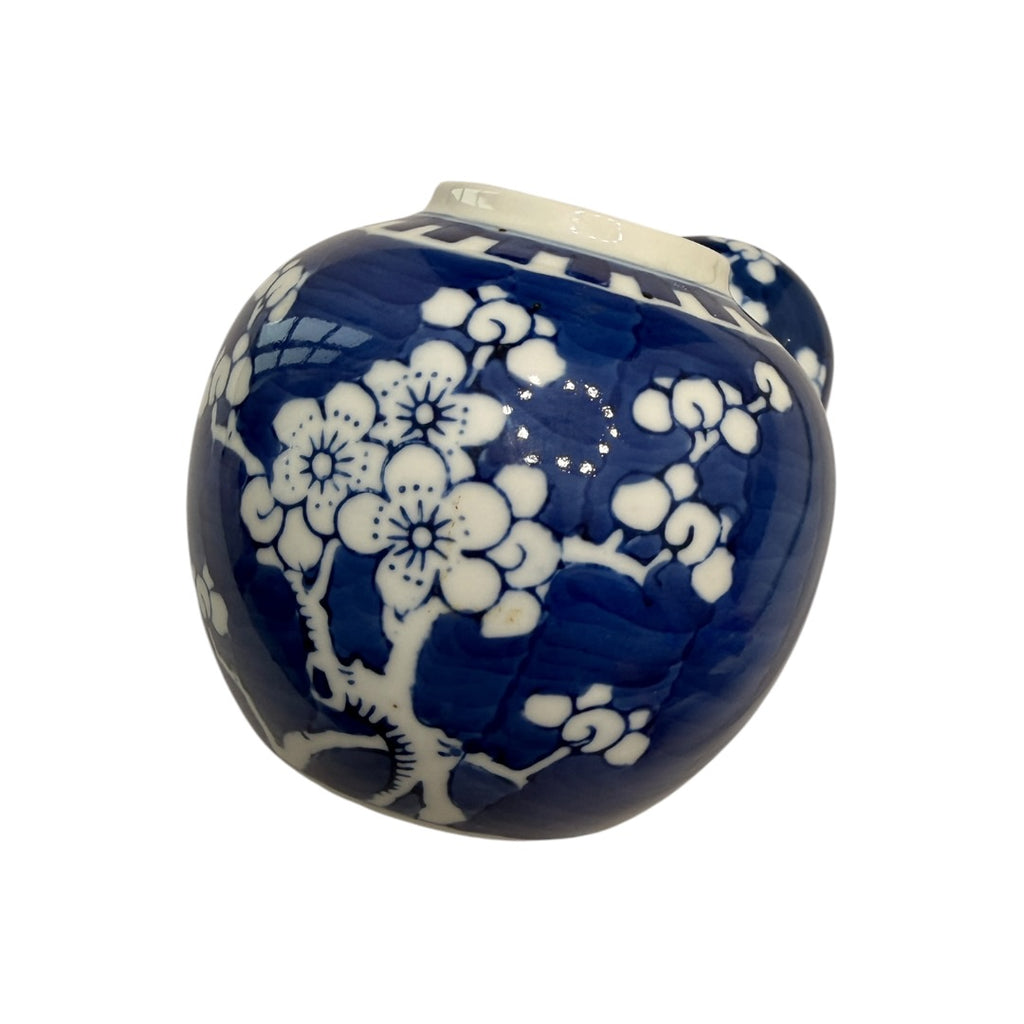 Vintage Floral Blue & White Holder