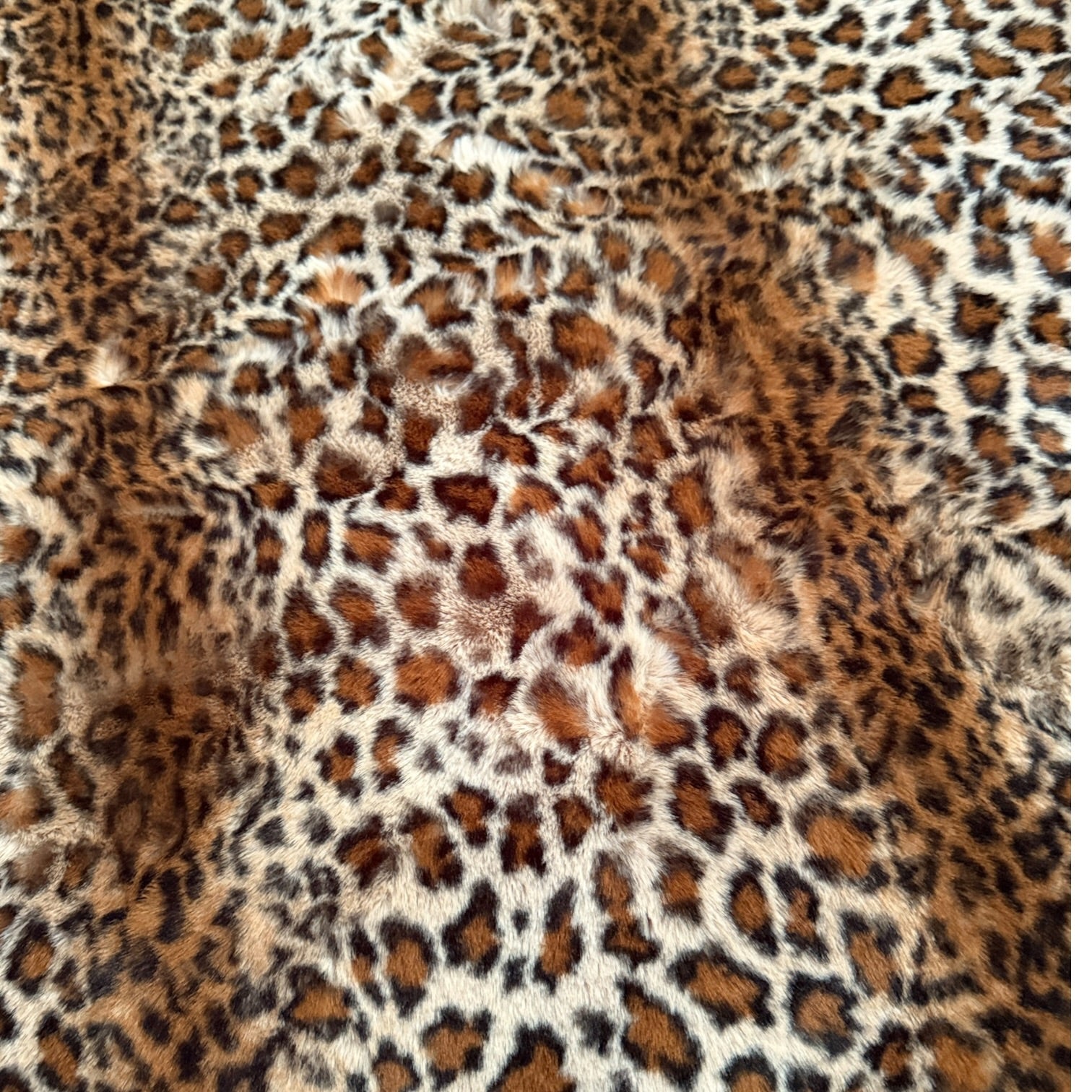 Leopard Fux Rug Soft 30x47 inches