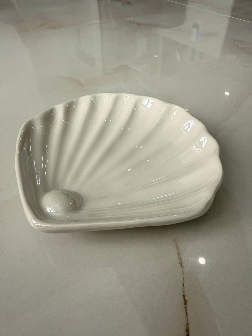 Shelly Shell Jewelry Dish Set of 4