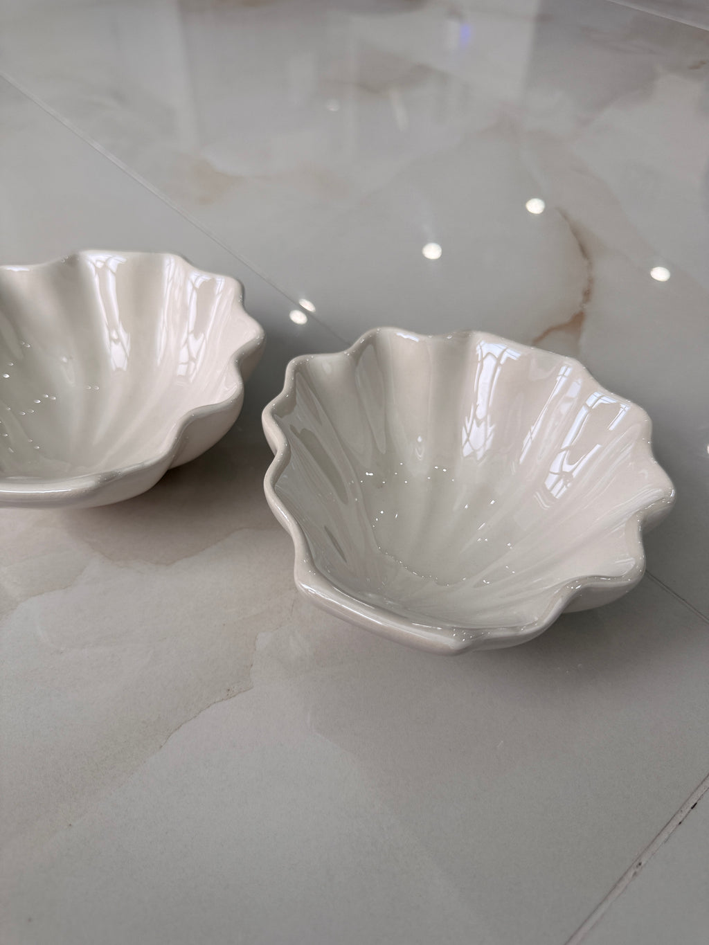 Shell Jewelry Bowl White Set of 2